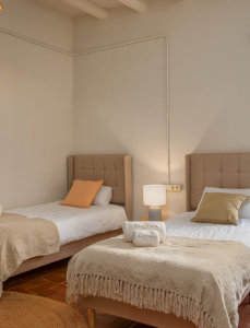 retiro de yoga y bienestar girona